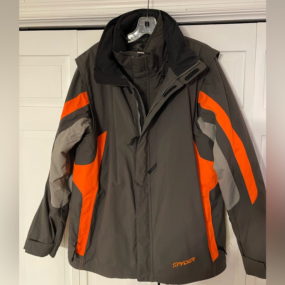 Spyder 3-in-1 ski coat and vest. Mens L.